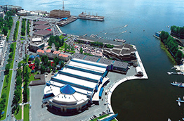 Крупнейшие выставочные центры и залы Санкт-Петербурга